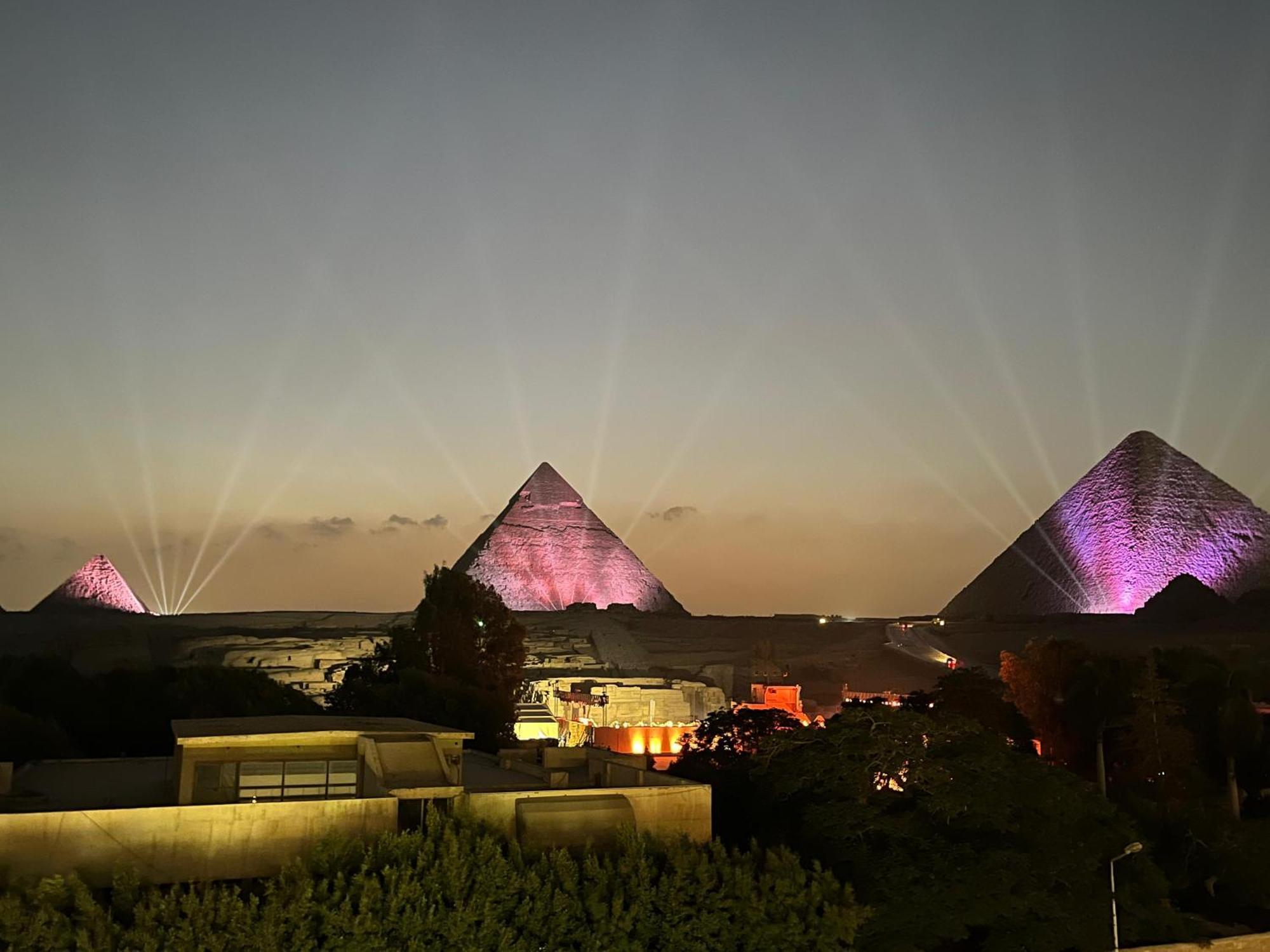 Shadow Pyramids Suites And Jacuzzi Kafret el-Gabal Εξωτερικό φωτογραφία