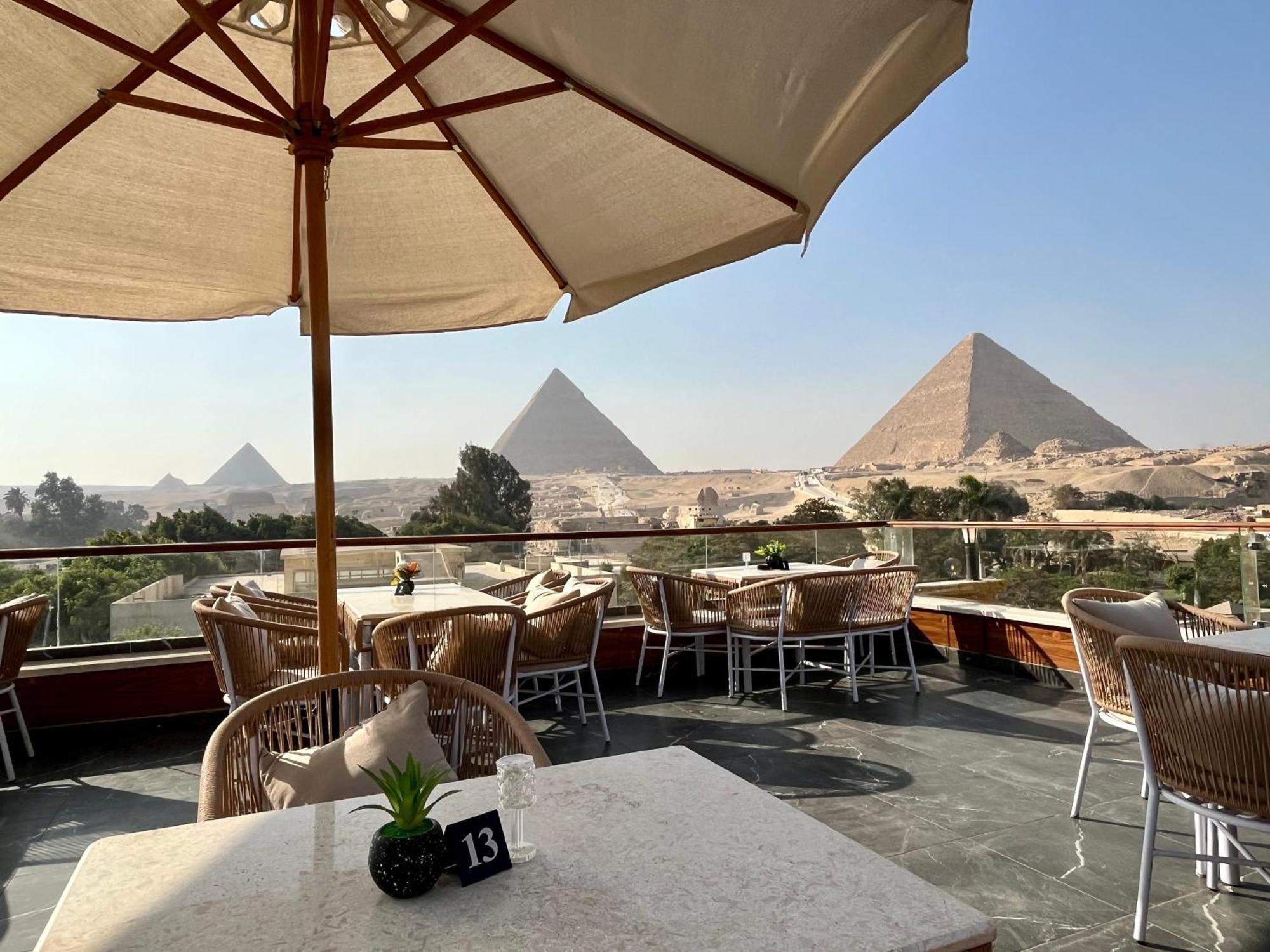 Shadow Pyramids Suites And Jacuzzi Kafret el-Gabal Εξωτερικό φωτογραφία