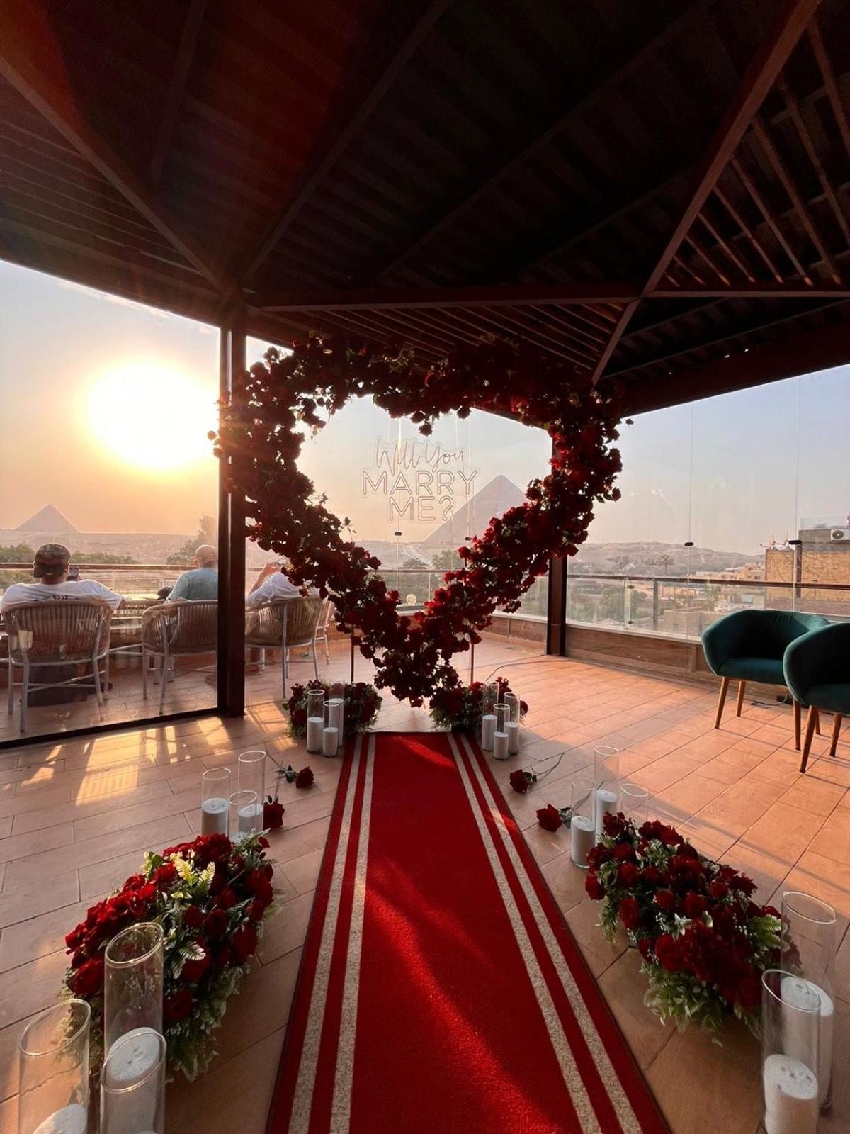 Shadow Pyramids Suites And Jacuzzi Kafret el-Gabal Εξωτερικό φωτογραφία